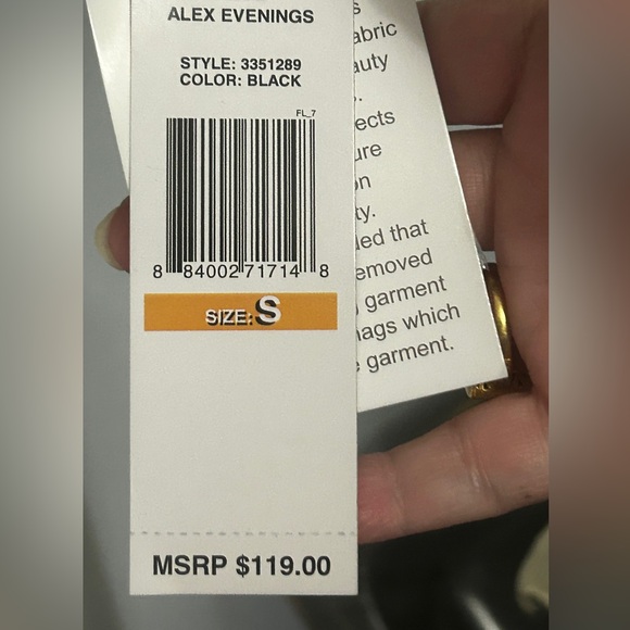 🎉 H P 🎉 NWT Alex Evenings Black Top w V Neck Trim, Sheer Sleeves, Size S… - Picture 4 of 10